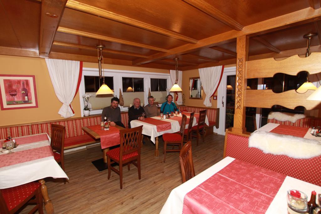 Pension Edelweiss Breitenbach am Inn Экстерьер фото